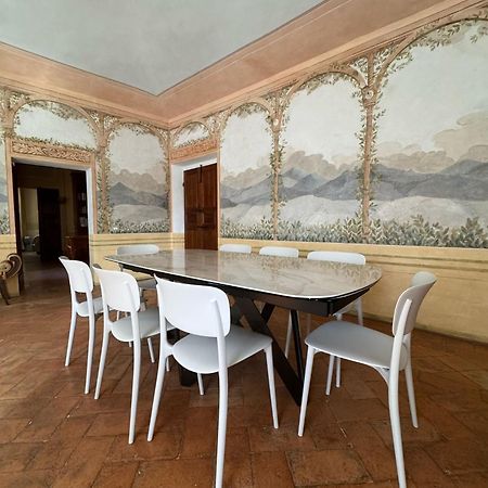 Urbino Apartments - Palazzo Paltroni Studio Экстерьер фото