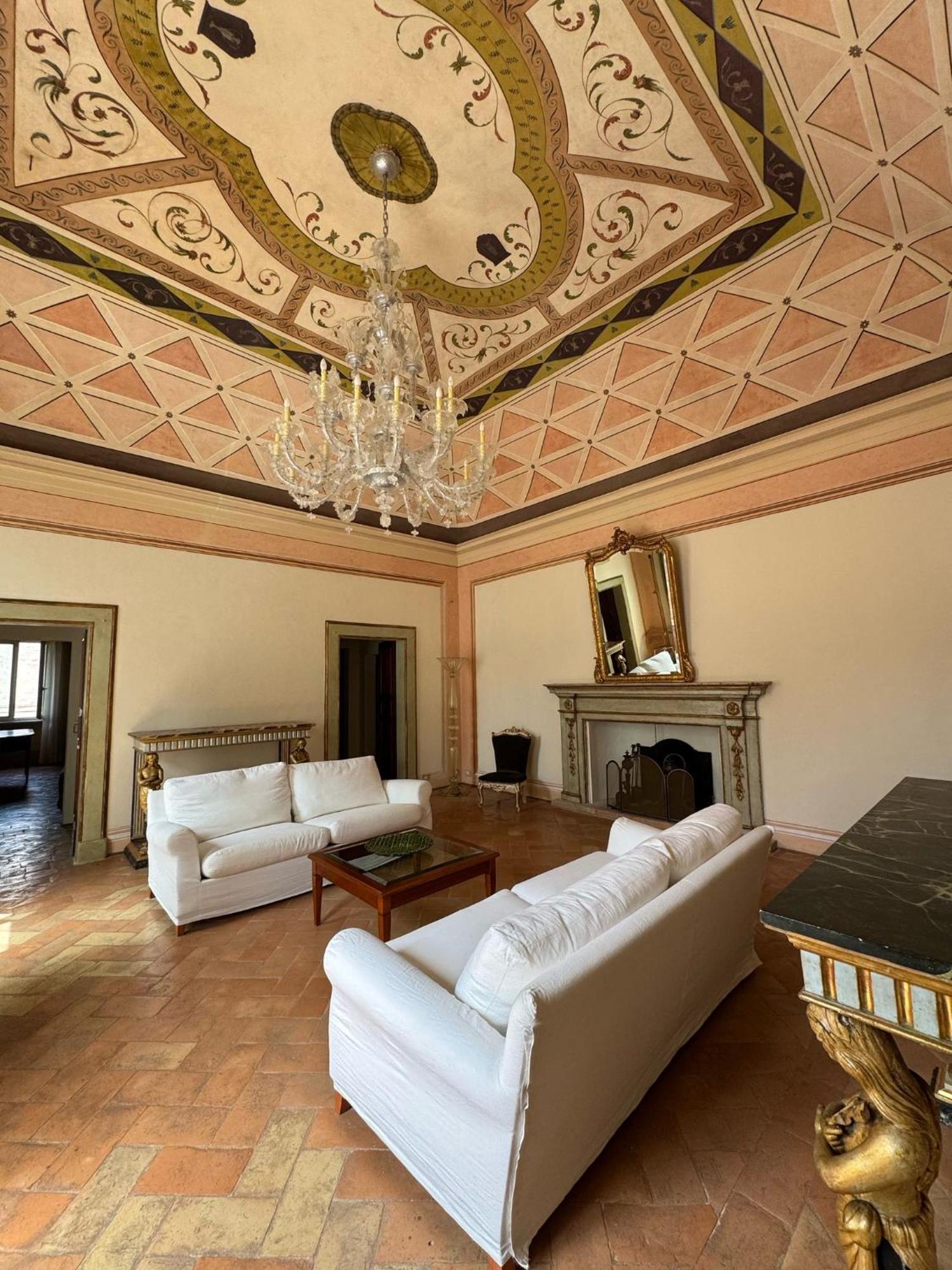 Urbino Apartments - Palazzo Paltroni Studio Экстерьер фото